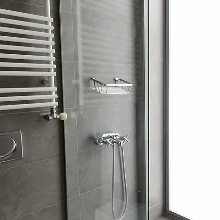 Minimal - Kerameikos Appartement